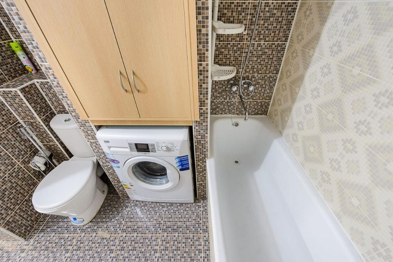 Apartment Оn Makatayeva 5 B Almatı Dış mekan fotoğraf