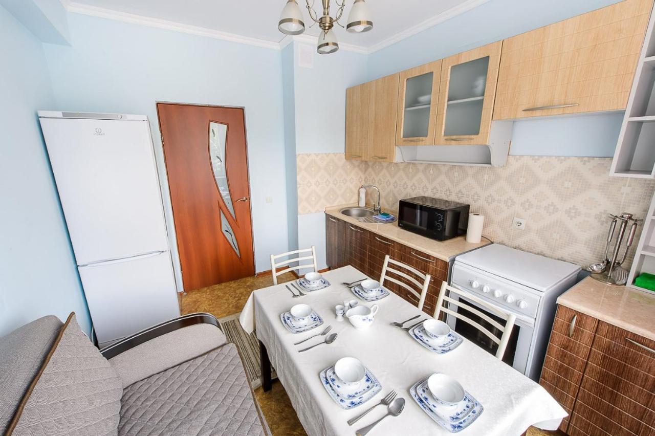 Apartment Оn Makatayeva 5 B Almatı Dış mekan fotoğraf