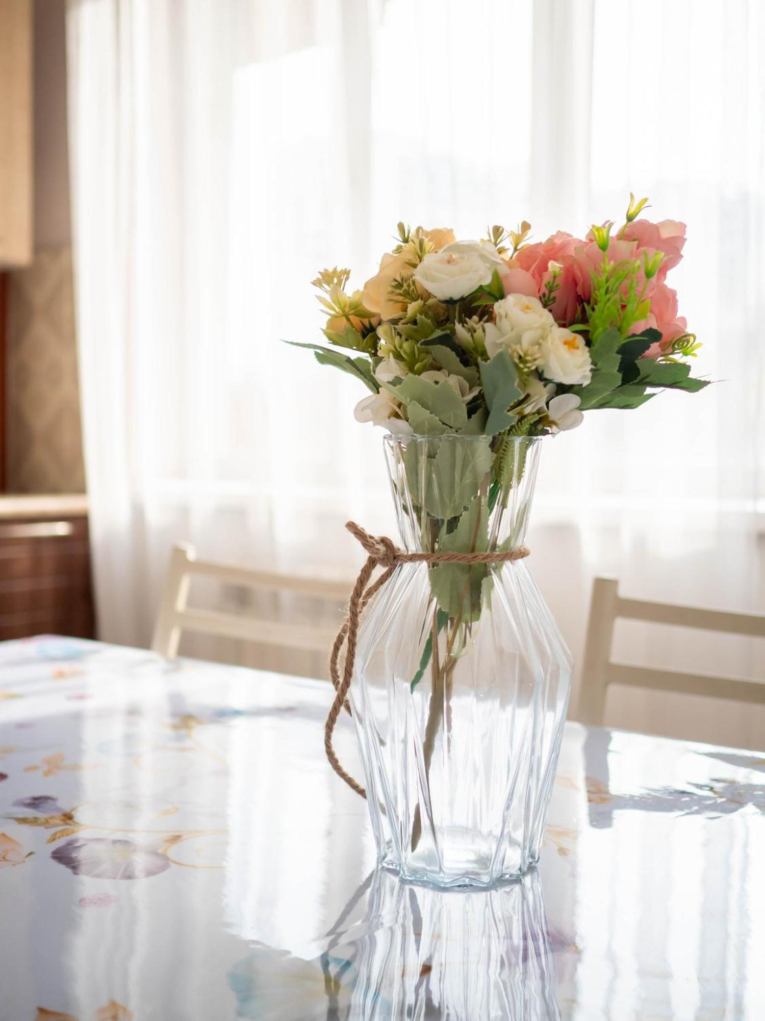 Apartment Оn Makatayeva 5 B Almatı Dış mekan fotoğraf